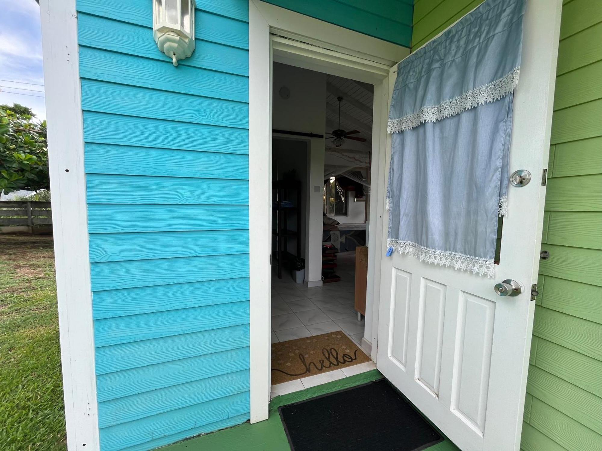 Studio Blu At Waves Villa Guesthouse Brighton Village Bagian luar foto